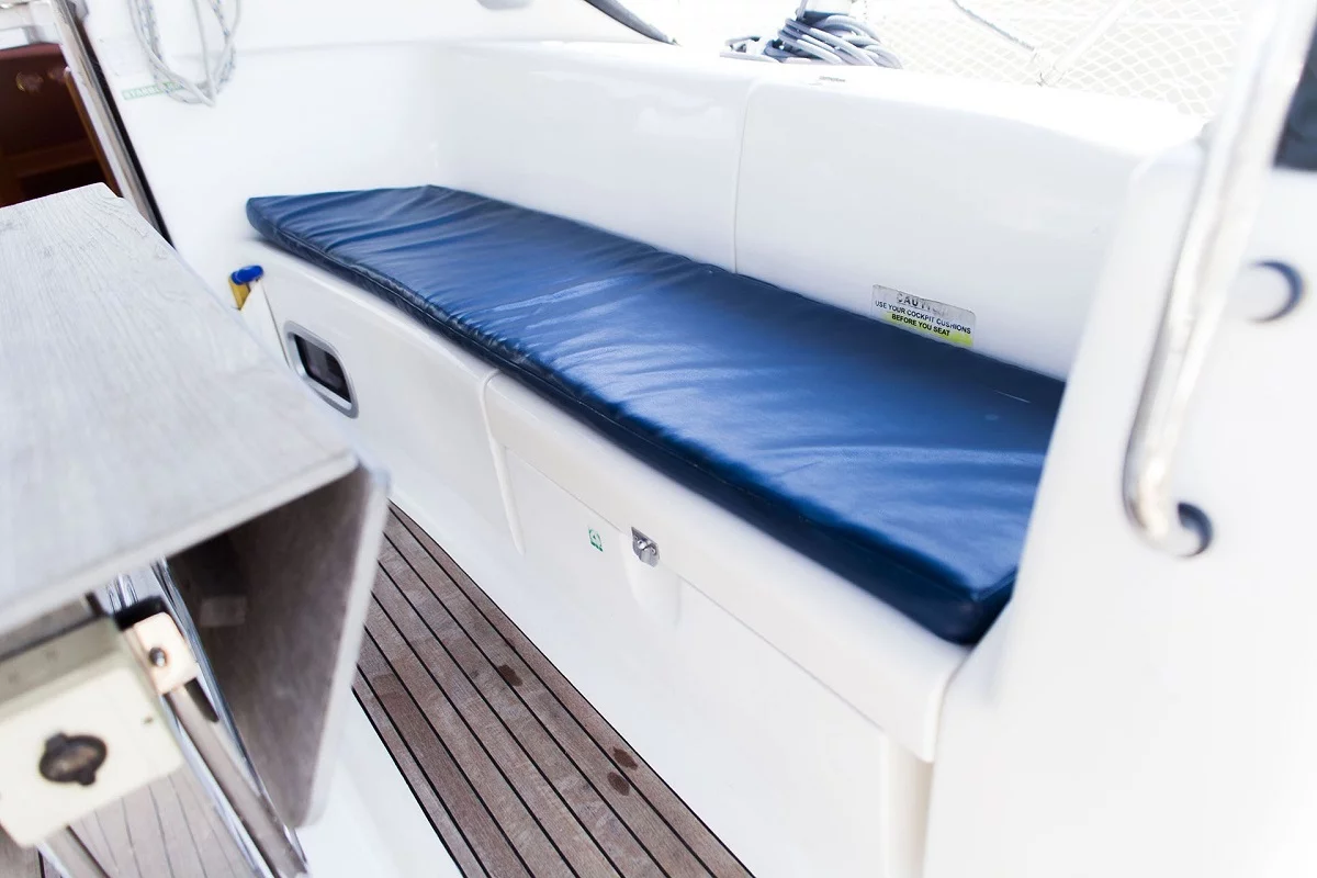 Bavaria 43 Cruiser (Constantina)  - 10