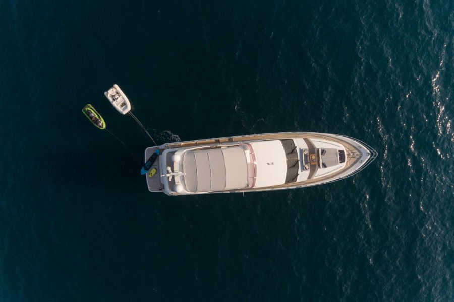 Photo #19 - Princess 72 Flybridge - 4 + 1 cab. (Champion) en Podstrana - 42427