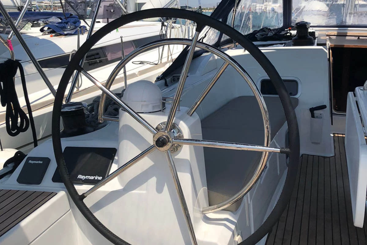 Sun Odyssey 479 - 4 cab. (Albinez)  - 4