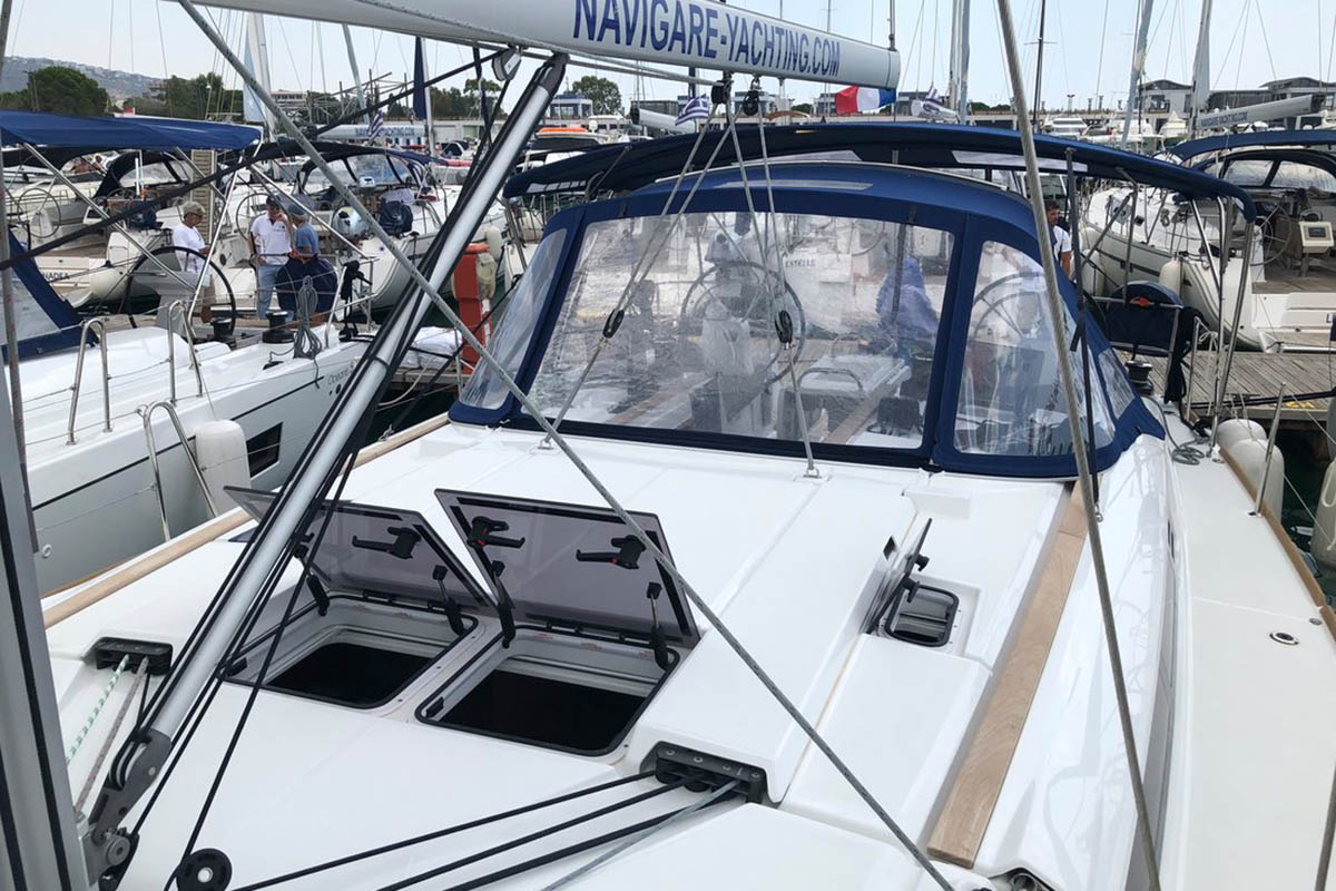 Photo #8 - Sun Odyssey 479 - 4 cab. (Albinez) en Elliniko - 42428