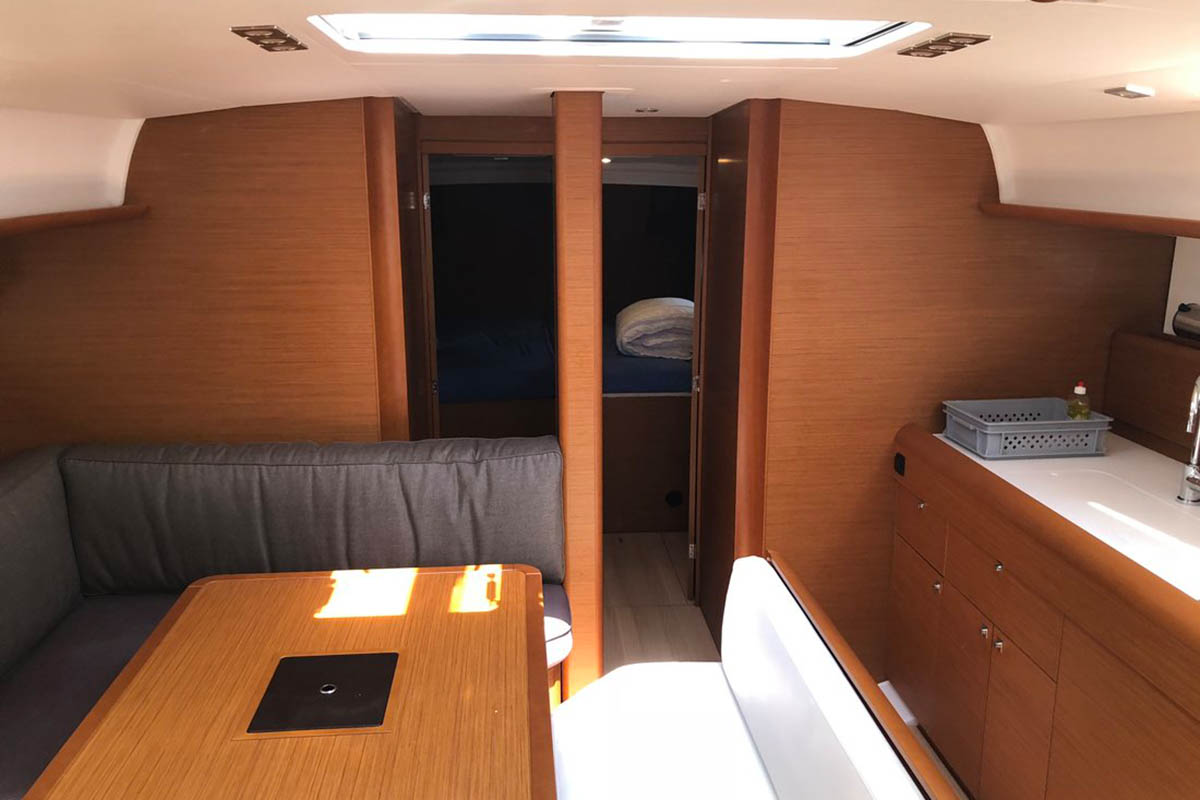 Photo #14 - Sun Odyssey 479 - 4 cab. (Albinez) en Elliniko - 42428