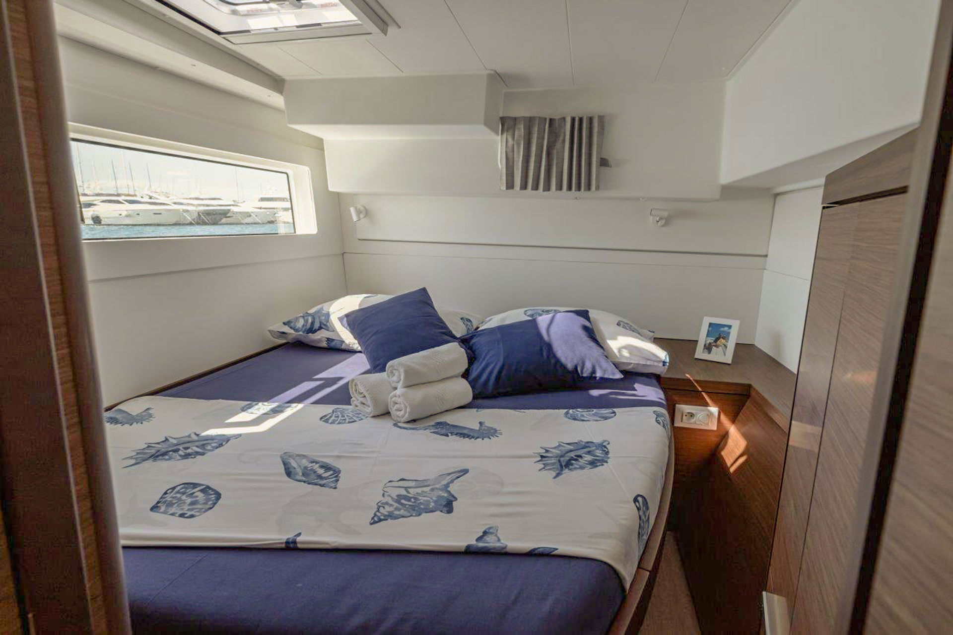 Lagoon 40 - 4 + 2 cab — photo 23