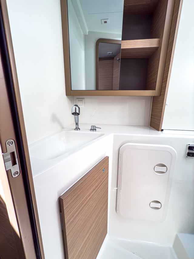 Photo #23 - Lagoon 42 Millenium (Zoe) en Pula - 42449