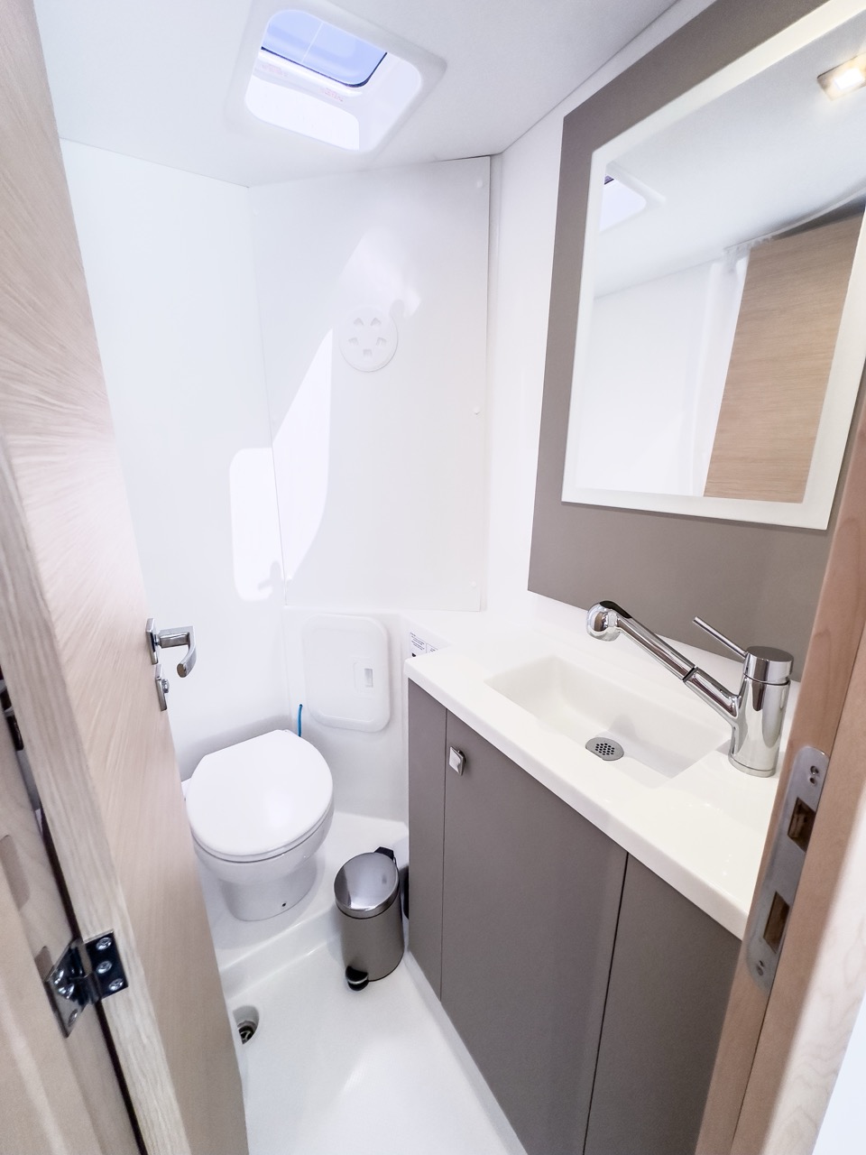 Photo #21 - Fountaine Pajot Isla 40 - 4 cab. (Portofino) in Fethiye - 42454