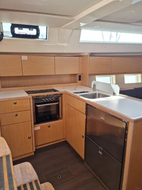 Bavaria C45 - 4 cab. (Silver III)  - 6