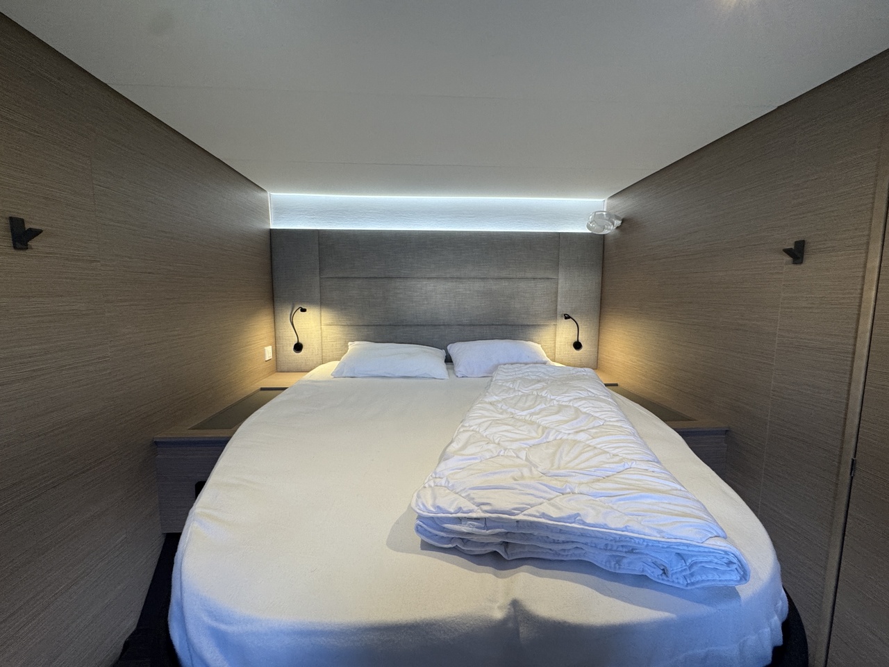 Fountaine Pajot Aura 51 — photo 24