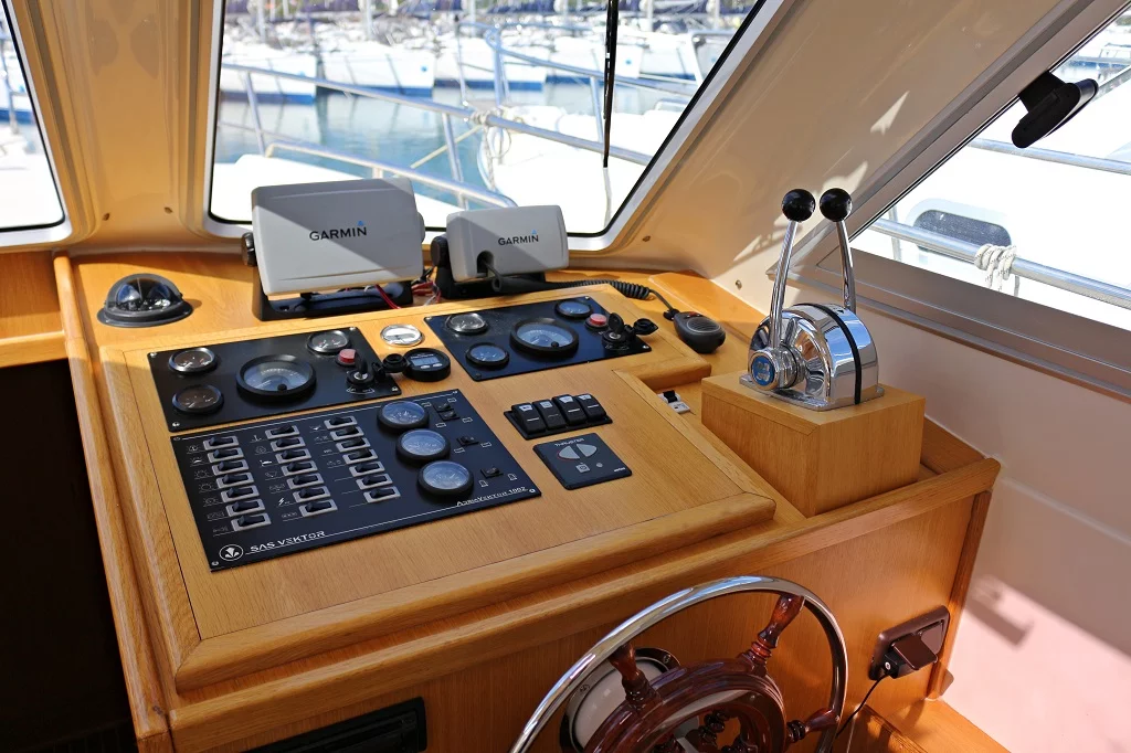 Adria 1002 Vektor (Lavsa)  - 9