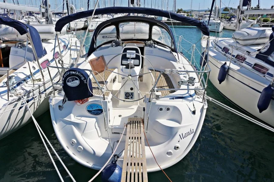 Bavaria 33 Cruiser (Manda)  - 0
