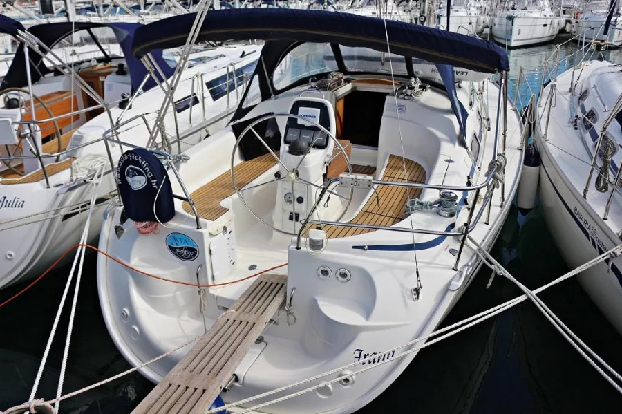 Bavaria 33 Cruiser (Frana)  - 0