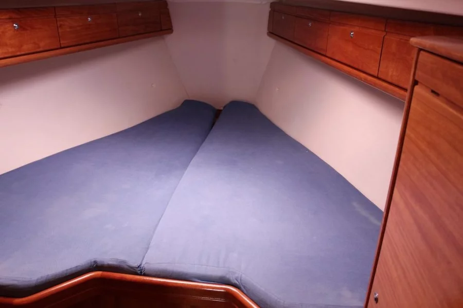 Bavaria 33 Cruiser (Frana)  - 8