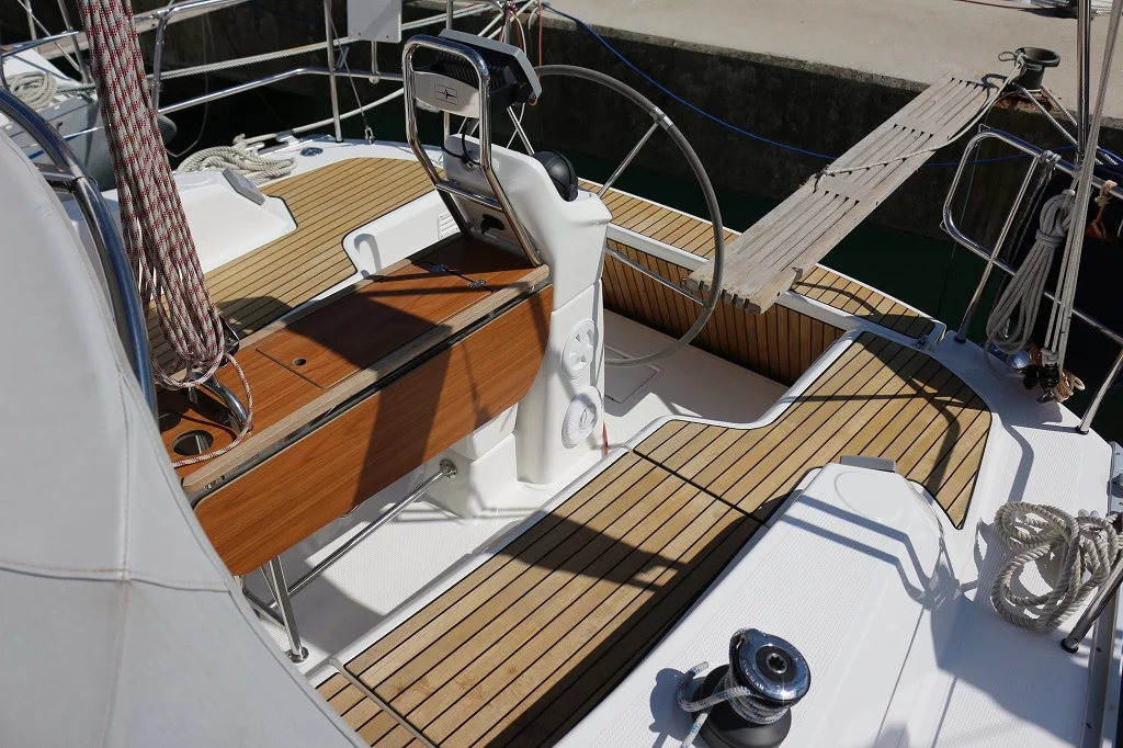 Bavaria Cruiser 33 (Mirella)  - 3