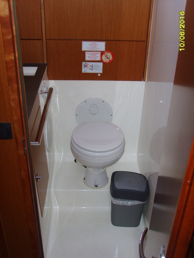 Photo #11 - Bavaria Cruiser 46 - 4 cab. (Zefi) in Lefkada - 42630