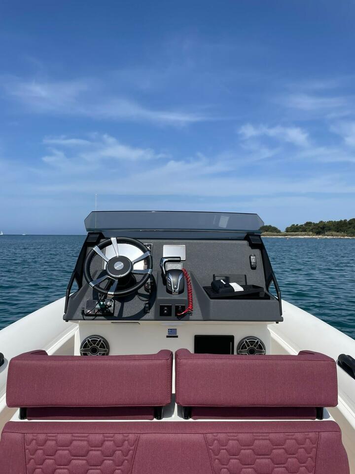 Photo #4 - GT 7 (NN) en Podstrana - 42649
