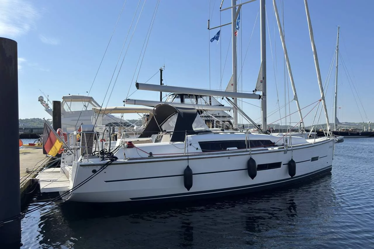 Dufour 382 GL (Herbie)  - 7