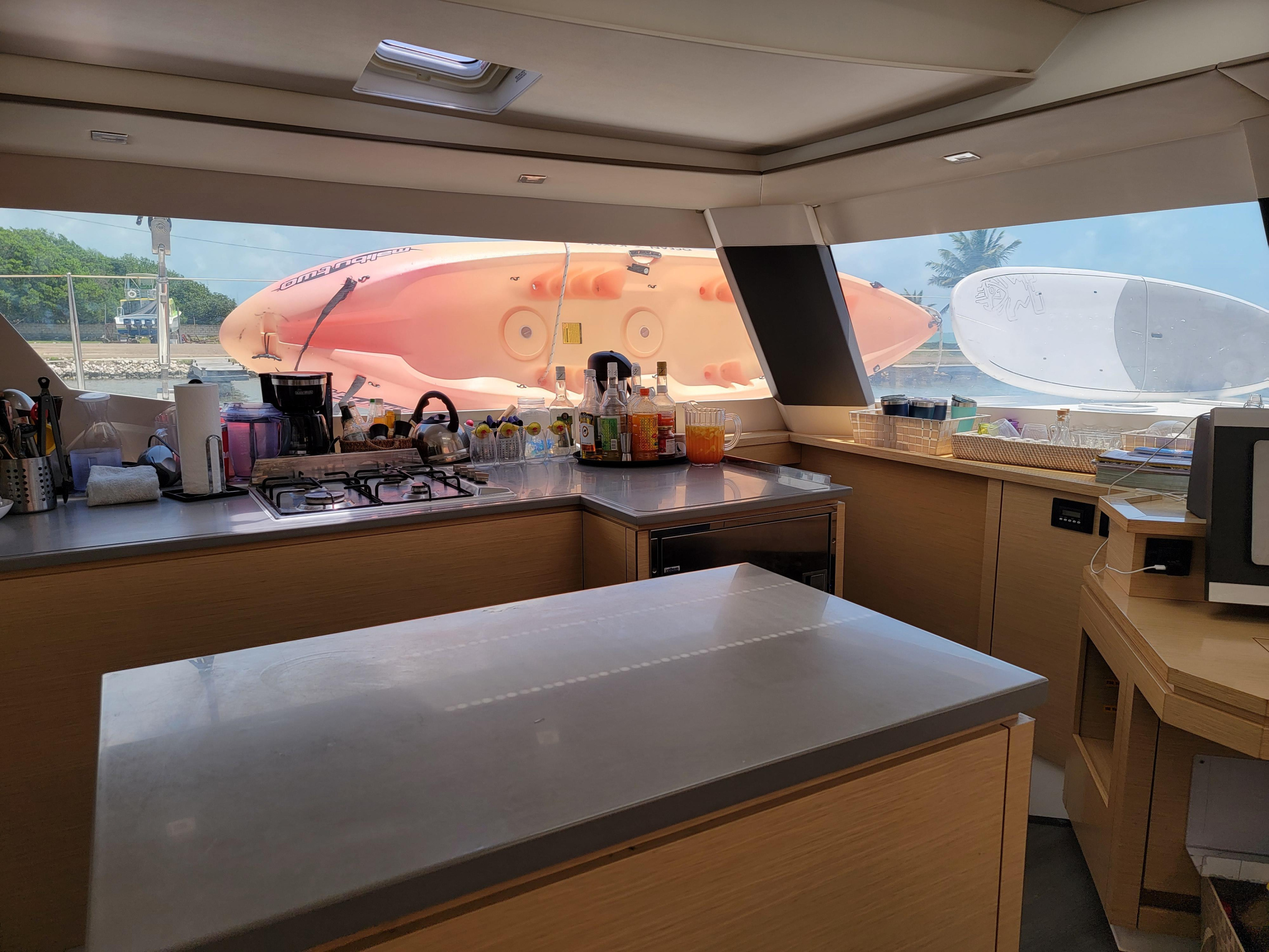 Photo #10 - Fountaine Pajot Saba 50 Quintet - 5 + 1 cab. (Discover) en Plage de concombre - 42692