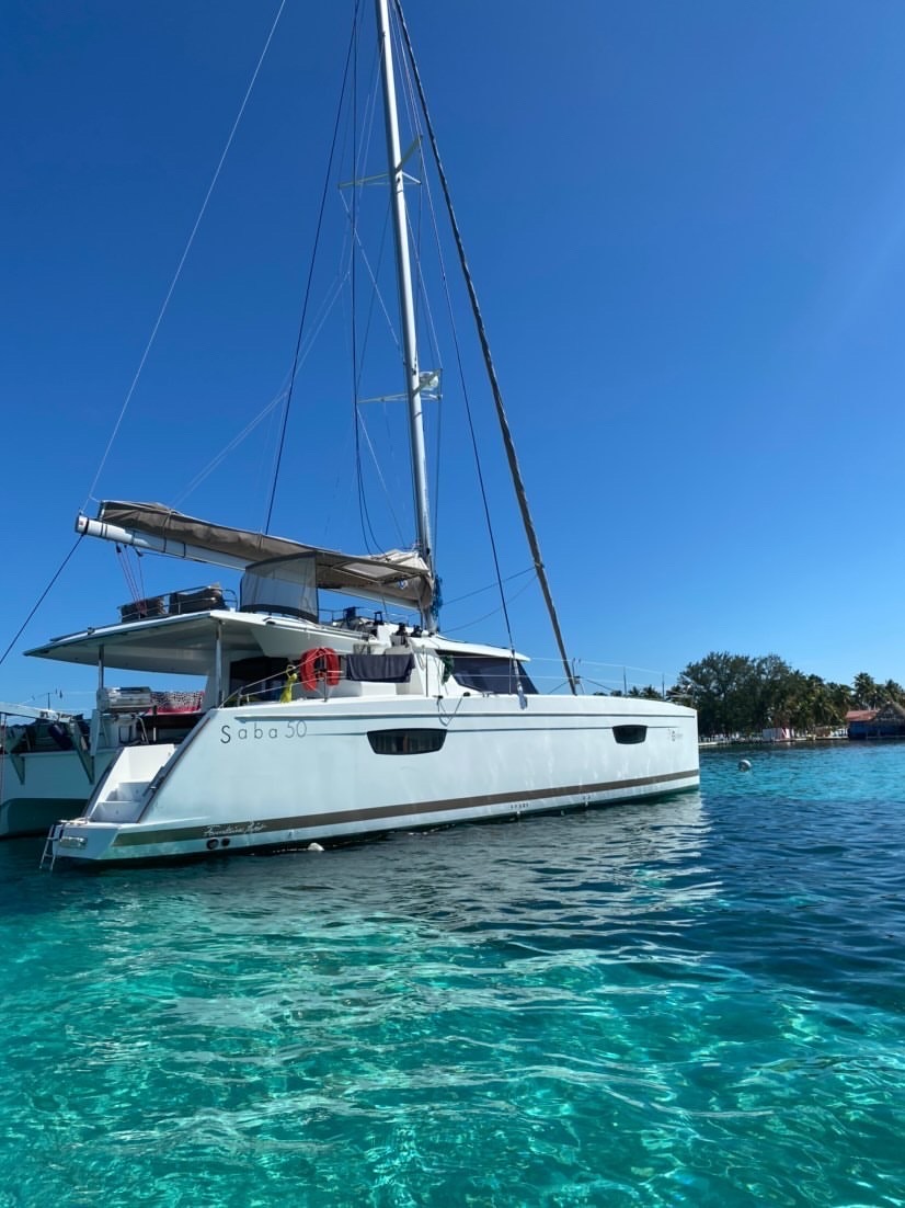 Photo #3 - Fountaine Pajot Saba 50 Quintet - 5 + 1 cab. (Nowhere) en Plage de concombre - 42697