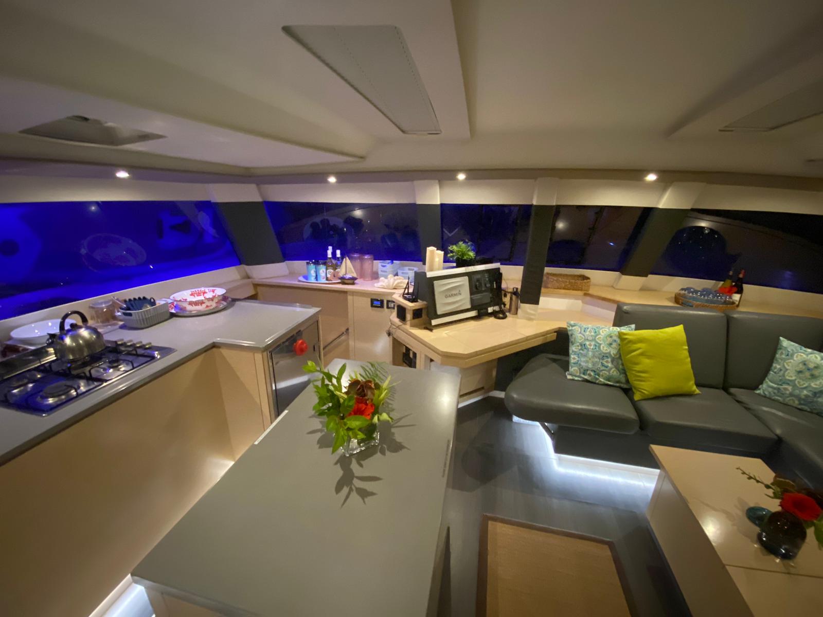 Photo #5 - Fountaine Pajot Saba 50 Quintet - 5 + 1 cab. (Nowhere) en Plage de concombre - 42697