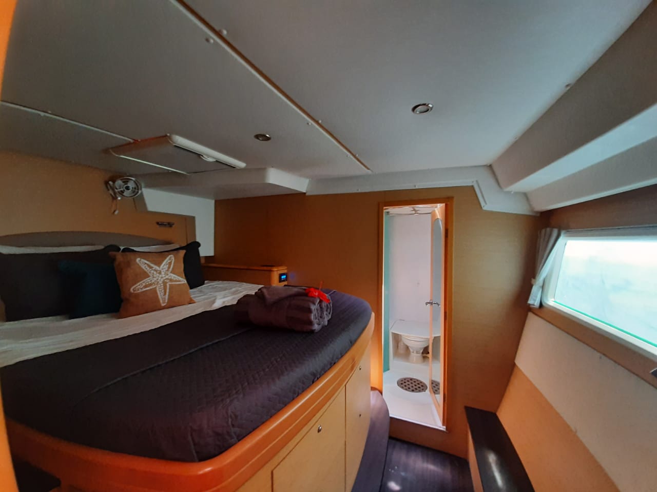 Photo #13 - Lagoon 500 - 4 cab. (Sand Star) en Plage de concombre - 42699
