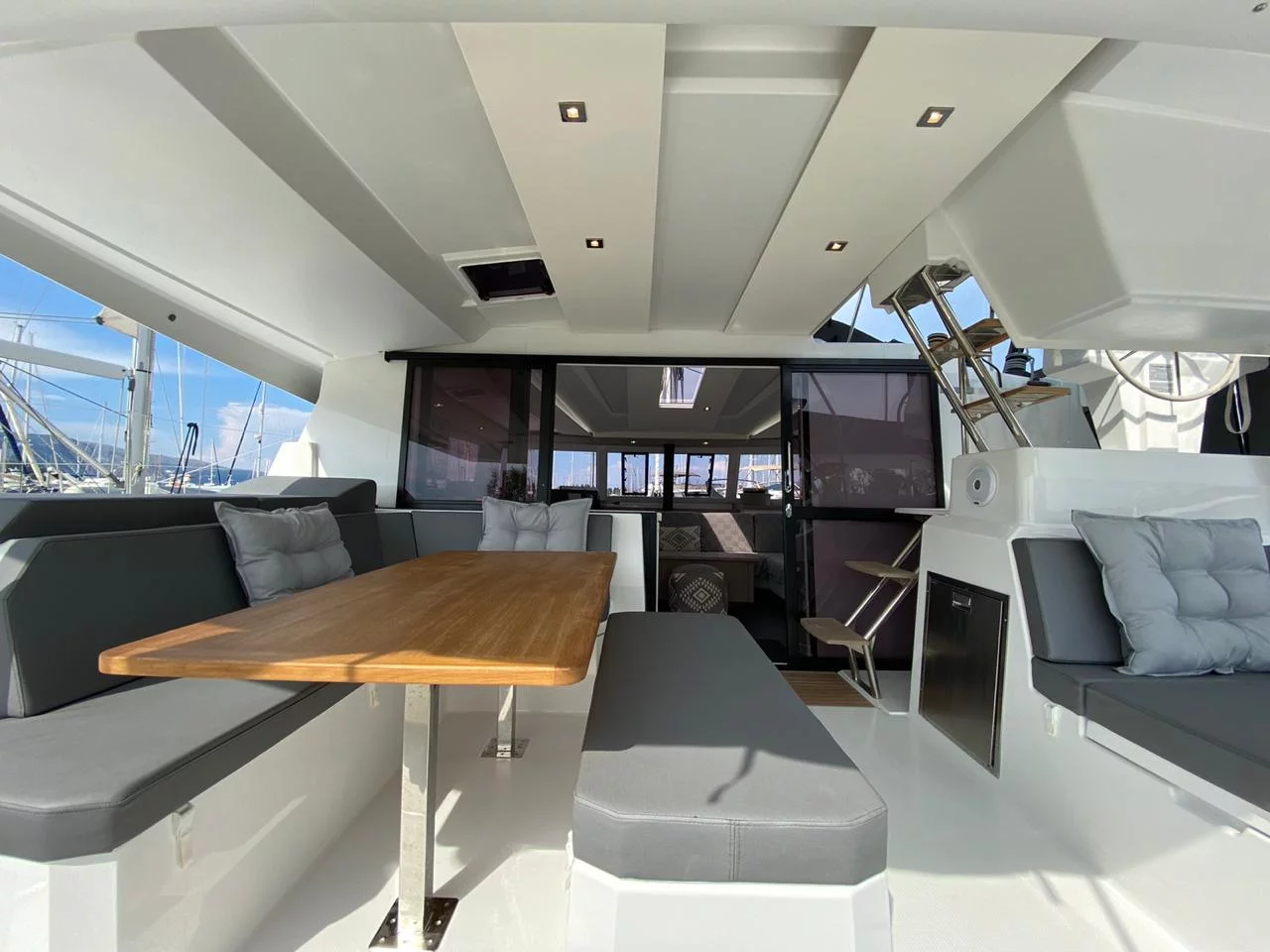 Fountaine Pajot Astrea 42 - 4 + 2 cab. (Ooga Chaka)  - 4