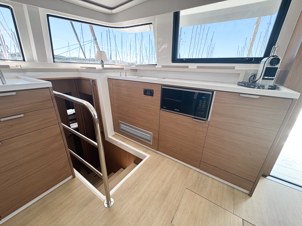 Bali 4.6 - 5 + 1 cab. — photo 20
