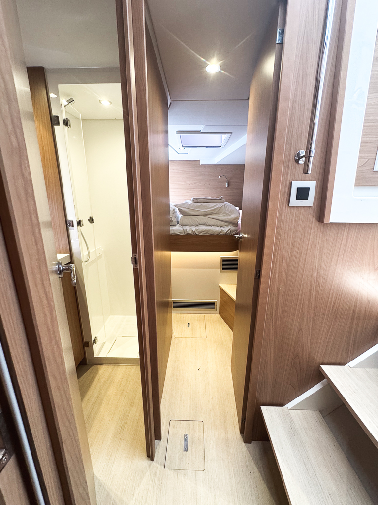 Bali 4.6 - 5 + 1 cab. — photo 27