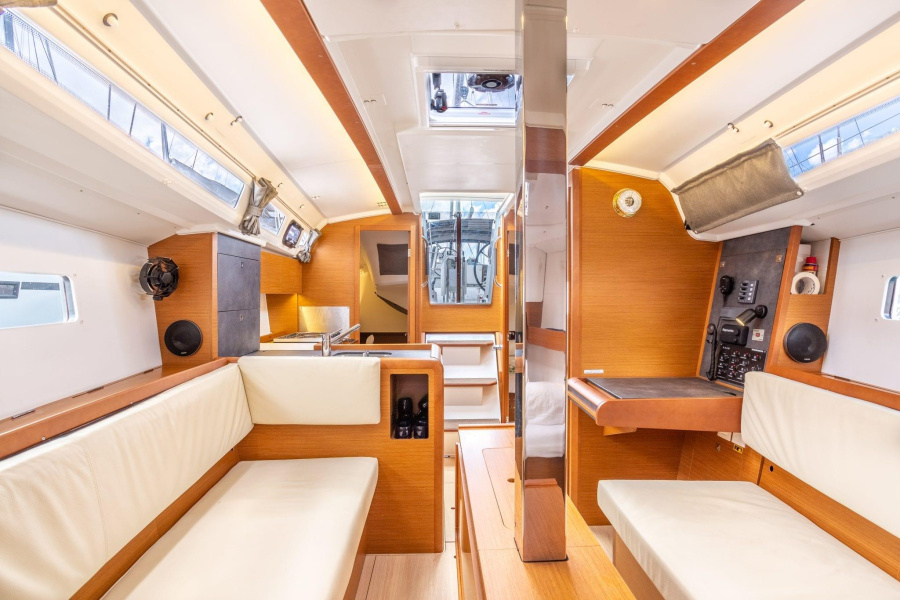 Sun Odyssey 349 - 3 cab. — photo 18