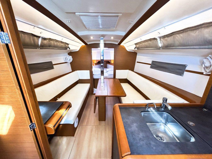 Sun Odyssey 349 - 3 cab. — photo 23