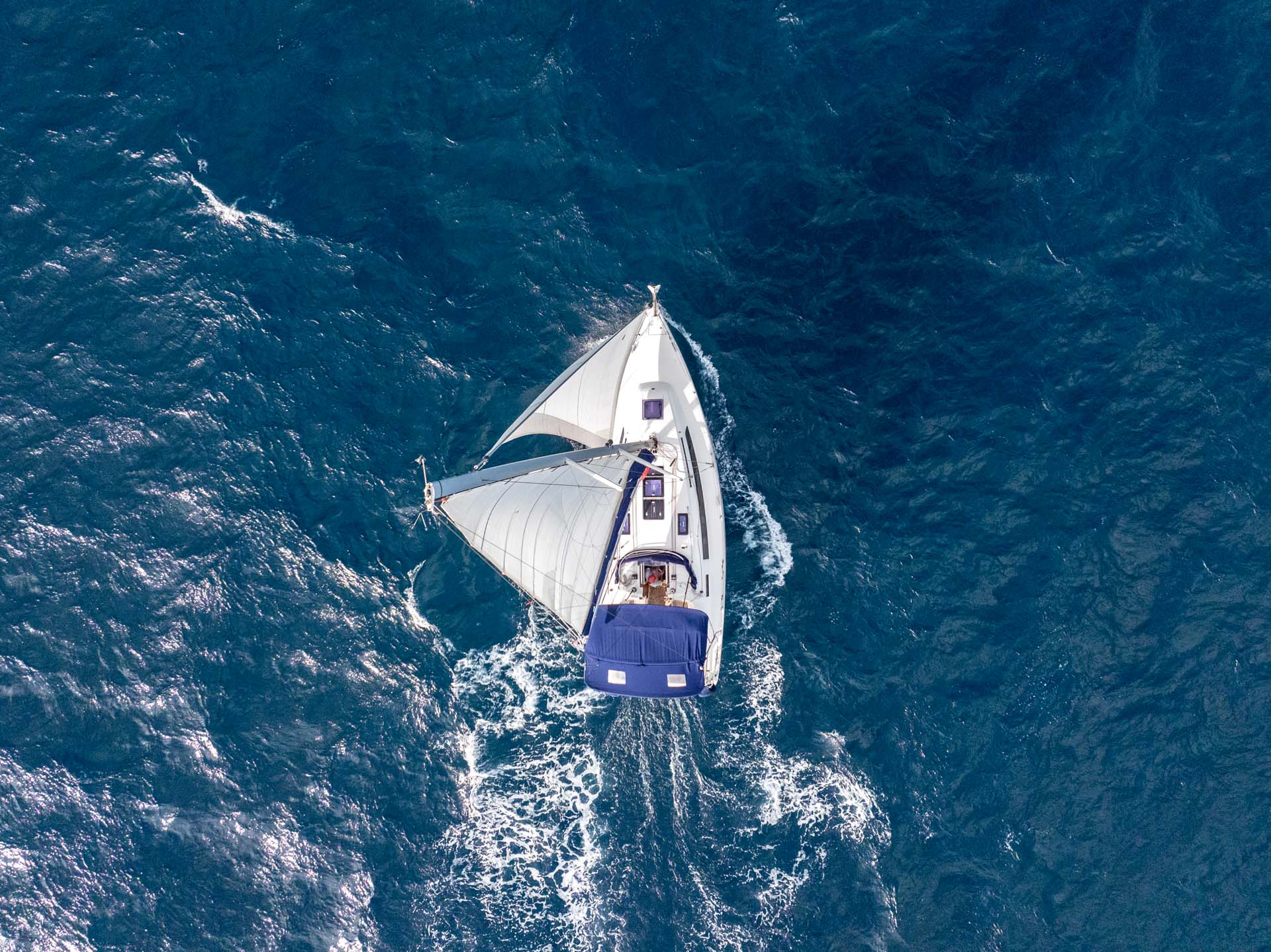 Bavaria 37 - 2 cab. — photo 7