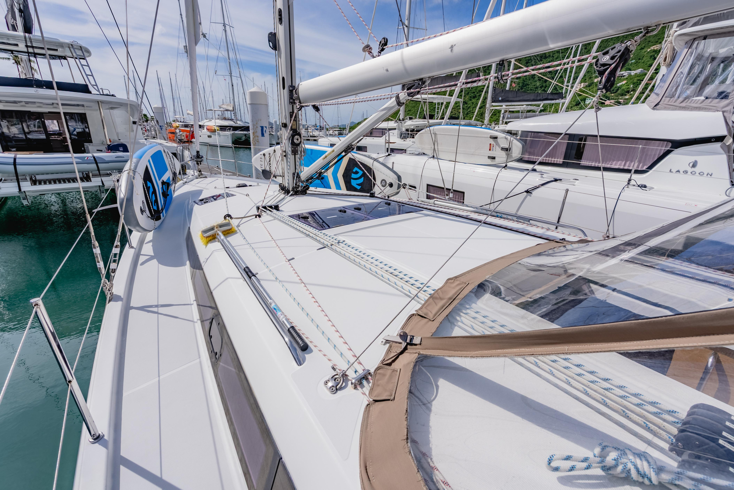 Sun Odyssey 410 - 3 cab. — photo 12