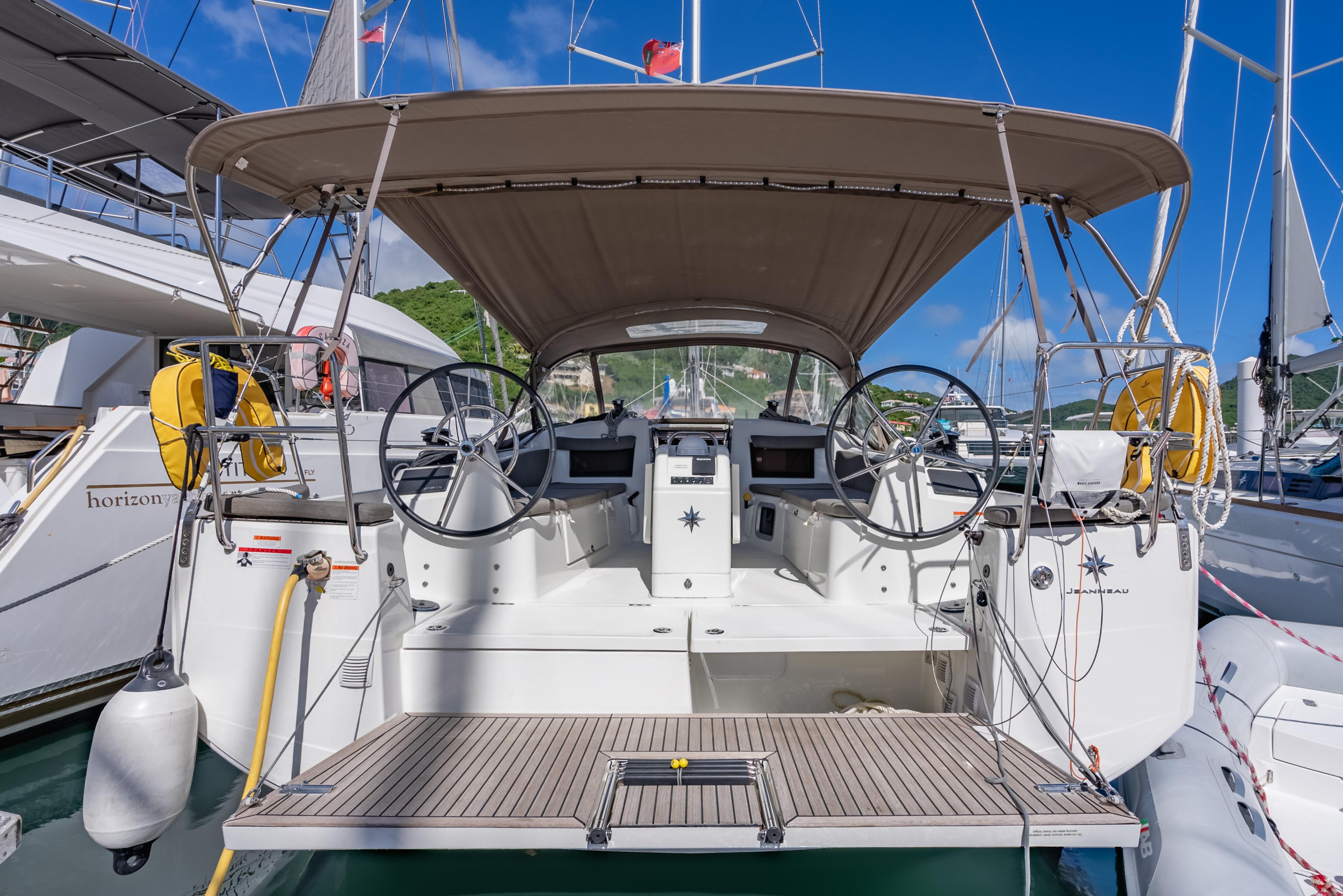 Photo #15 - Sun Odyssey 410 - 3 cab. (Easy Skanking) in Nanny Cay - 42773