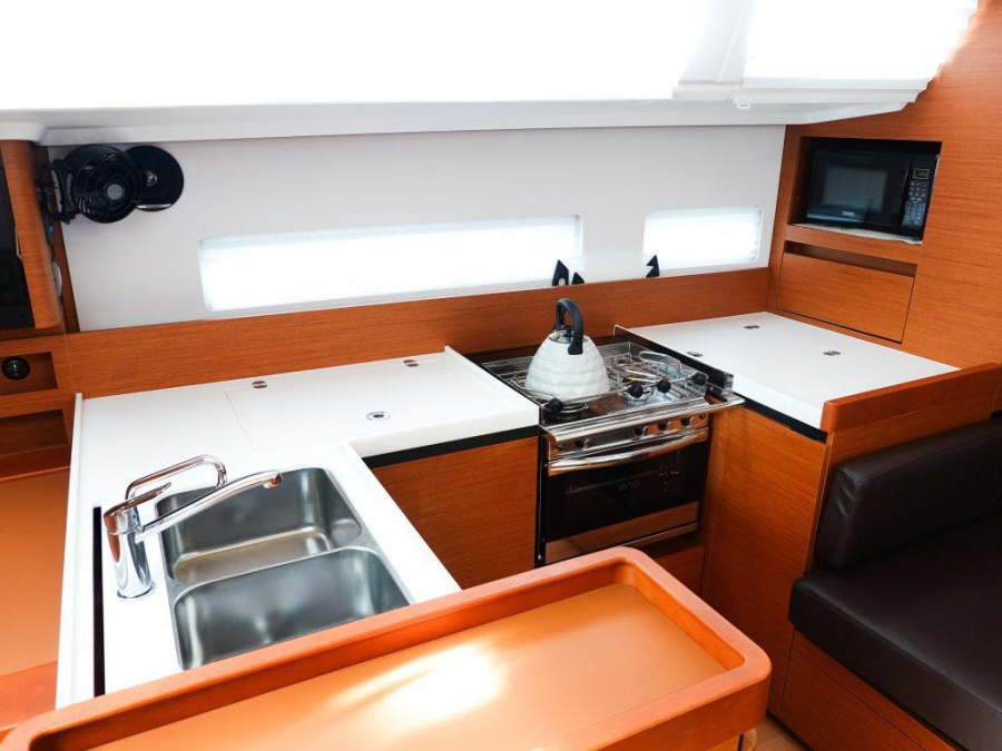 Sun Odyssey 410 - 3 cab. — photo 5