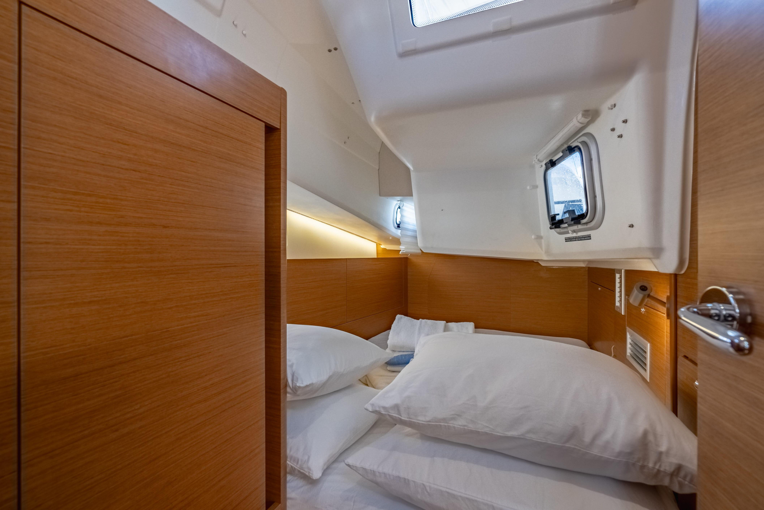 Sun Odyssey 410 - 3 cab. — photo 11
