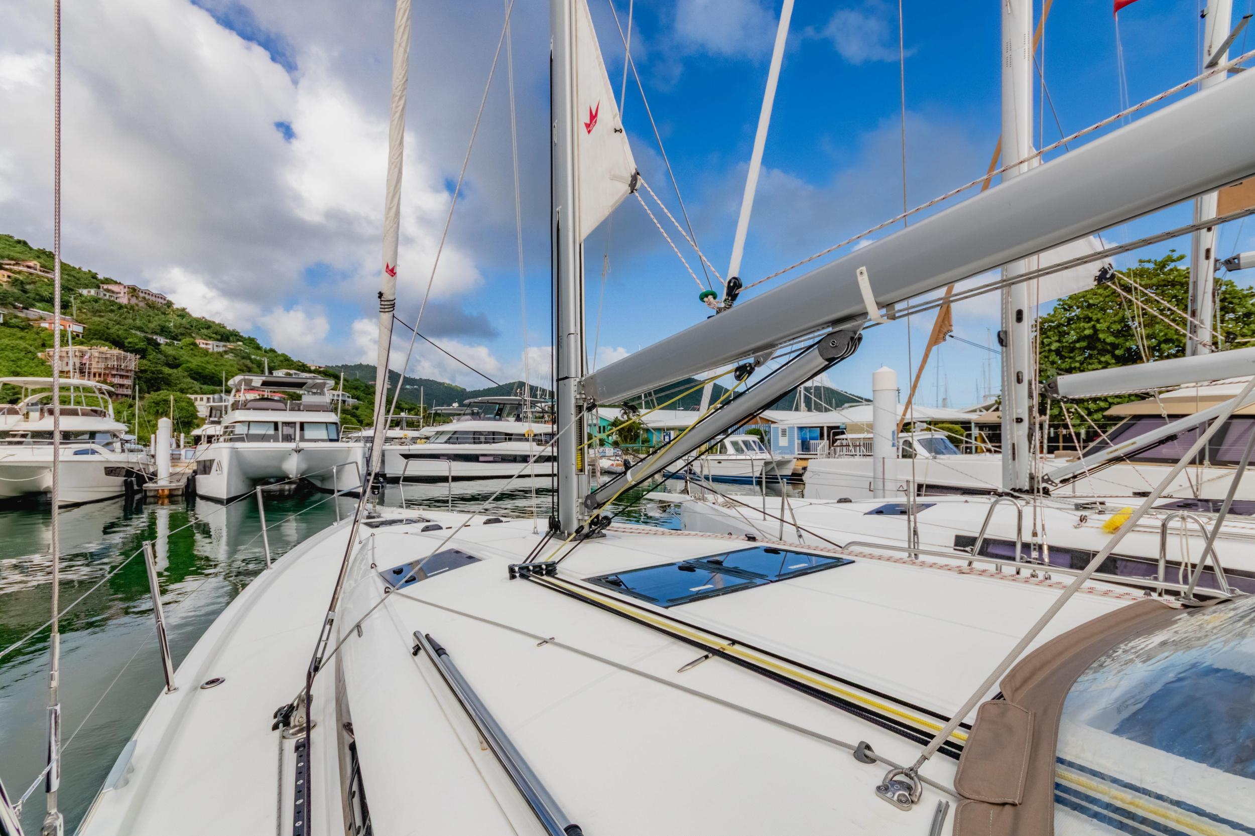 Sun Odyssey 440 - 3 cab. — photo 10