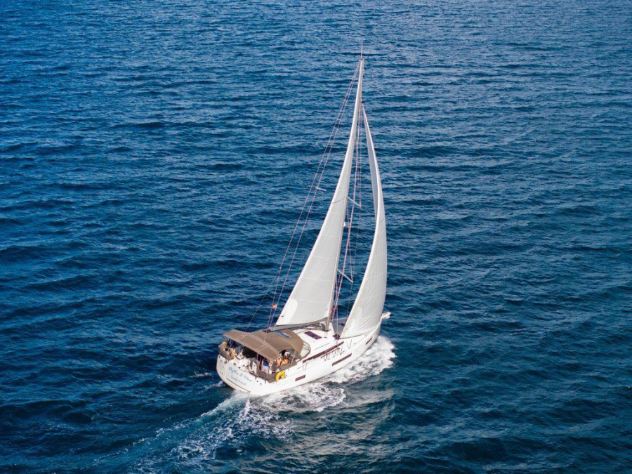 Sun Odyssey 440 - 3 cab. — photo 11