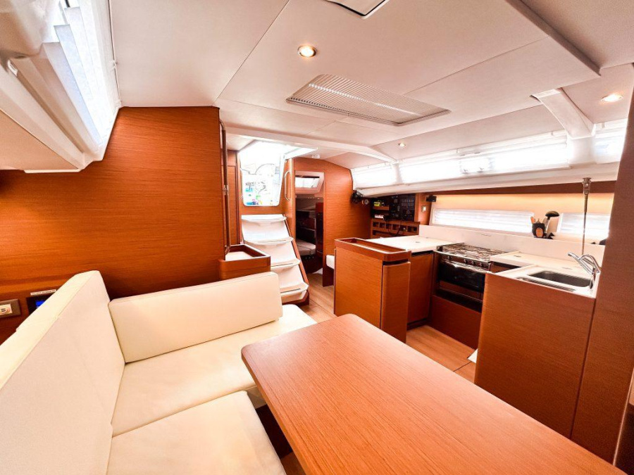 Sun Odyssey 440 - 3 cab. — photo 19