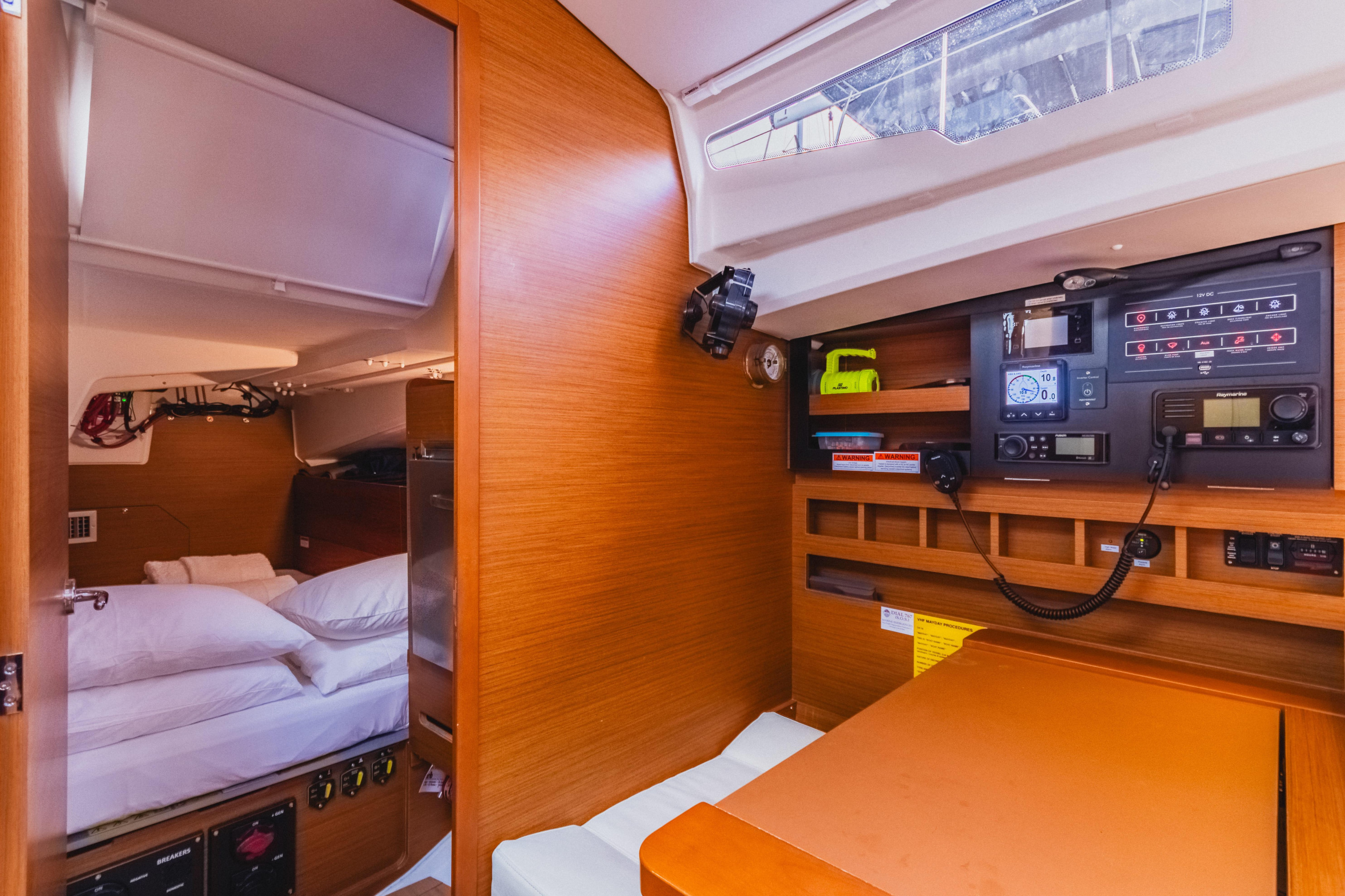 Sun Odyssey 440 - 3 cab. — photo 22