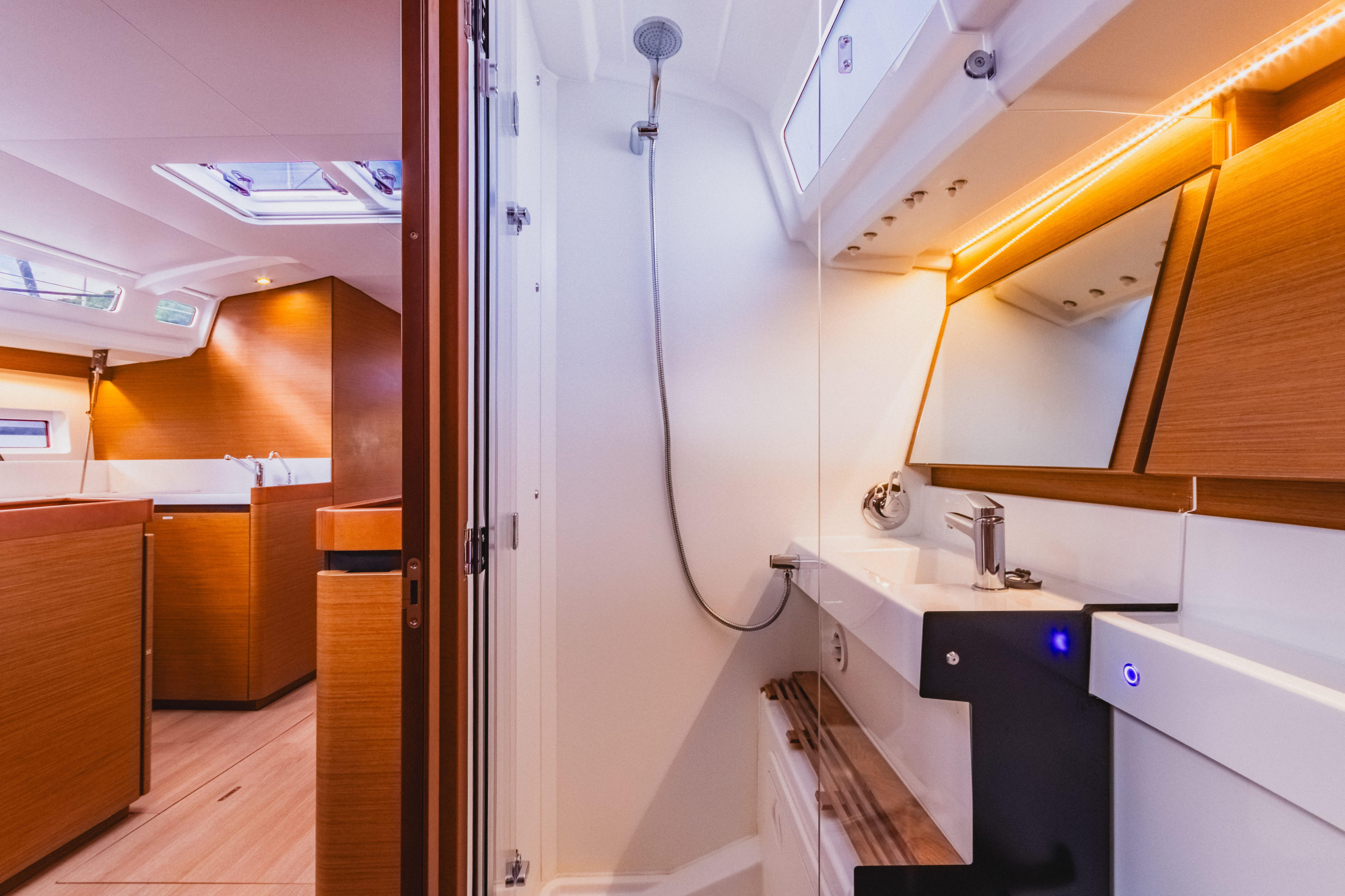 Sun Odyssey 440 - 3 cab. — photo 27