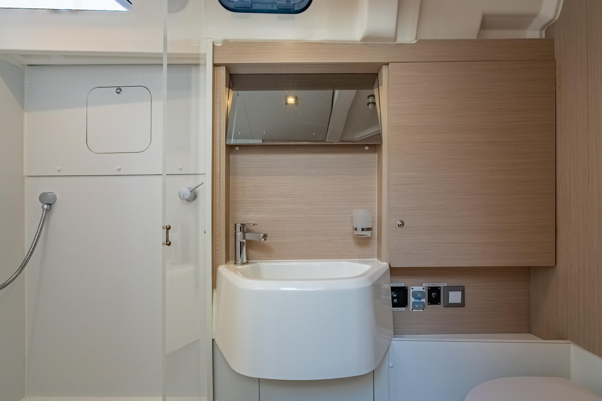 Photo #19 - Oceanis 51.1 (Sunday Girl) in Nanny Cay - 42780