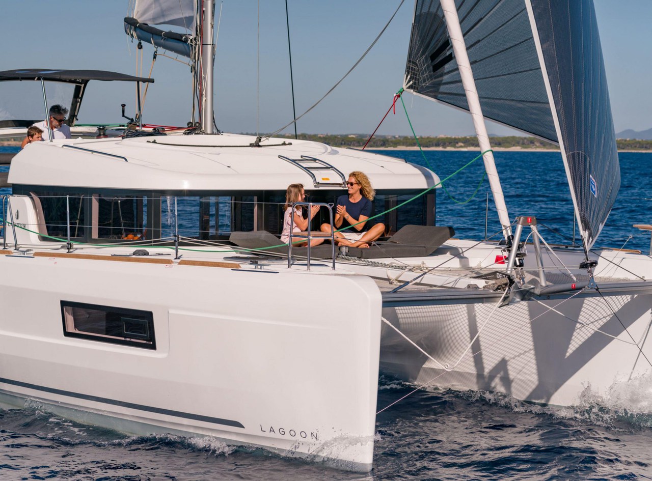 Photo #9 - Lagoon 40 OW - 3 + 1 cab. (Cloudwalker) en Nanny Cay - 42787