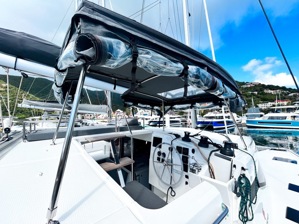 Photo #15 - Fountaine Pajot Isla 40 - 3 cab. (Pizza My Heart) en Nanny Cay - 42789