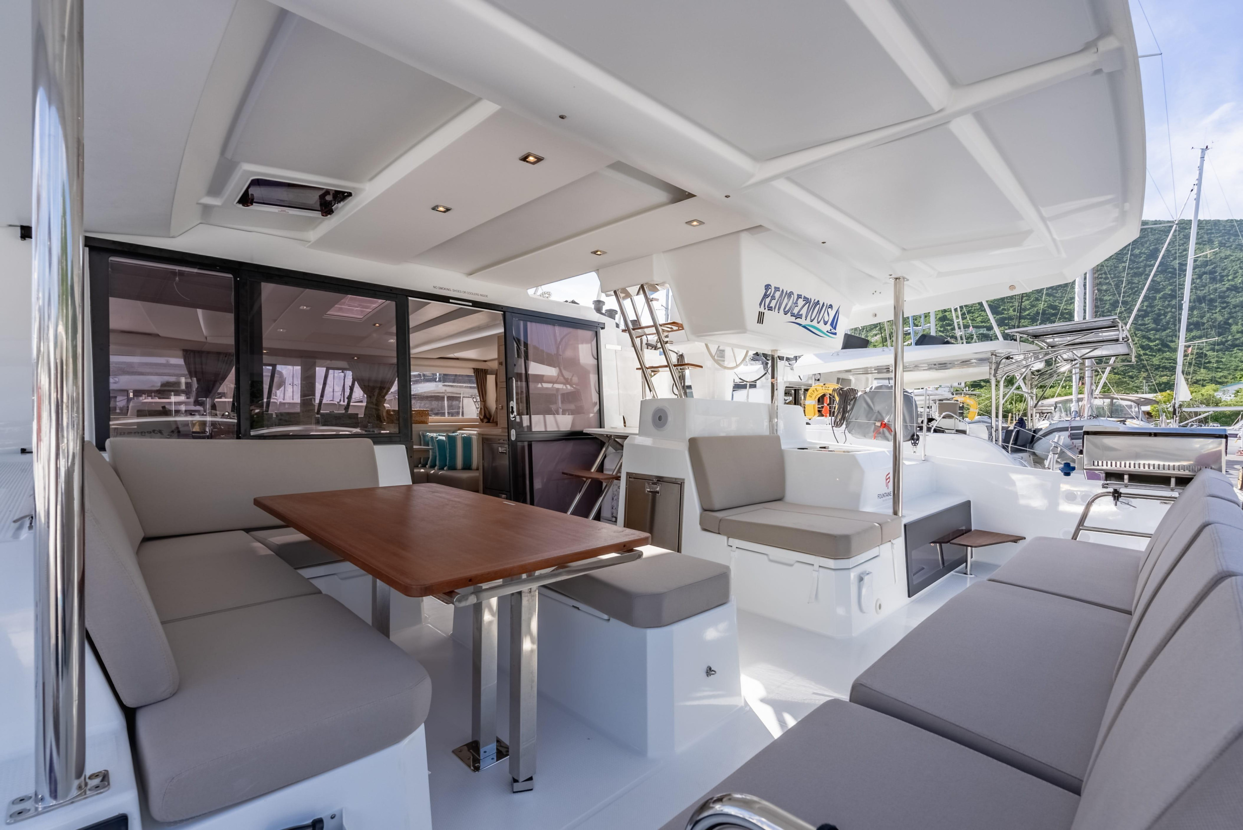 Fountaine Pajot Astrea 42 - 4 + 1 cab. — photo 13