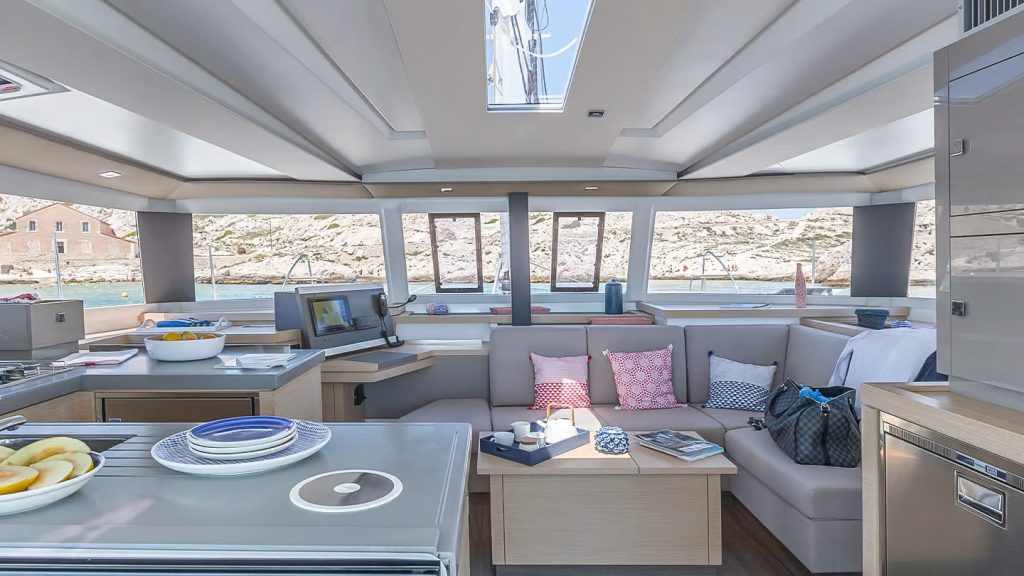 Photo #14 - Fountaine Pajot Astrea 42 - 4 + 1 cab. (Rendezvous III) in Nanny Cay - 42790