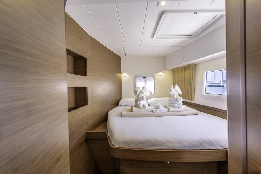 Fountaine Pajot Astrea 42 - 4 + 1 cab. — photo 23