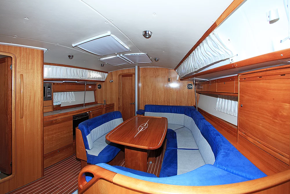 Bavaria 40 Cruiser (Fenix)  - 5