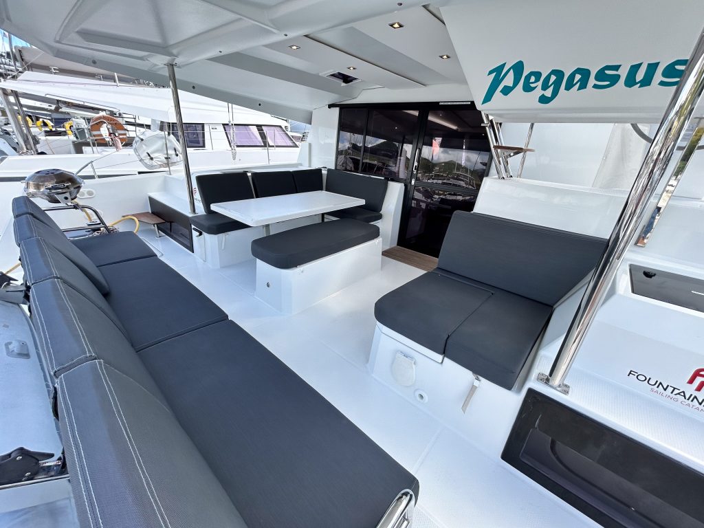 Photo #5 - Fountaine Pajot Astrea 42 - 3 + 1 cab. (Pegasus) en Nanny Cay - 42797
