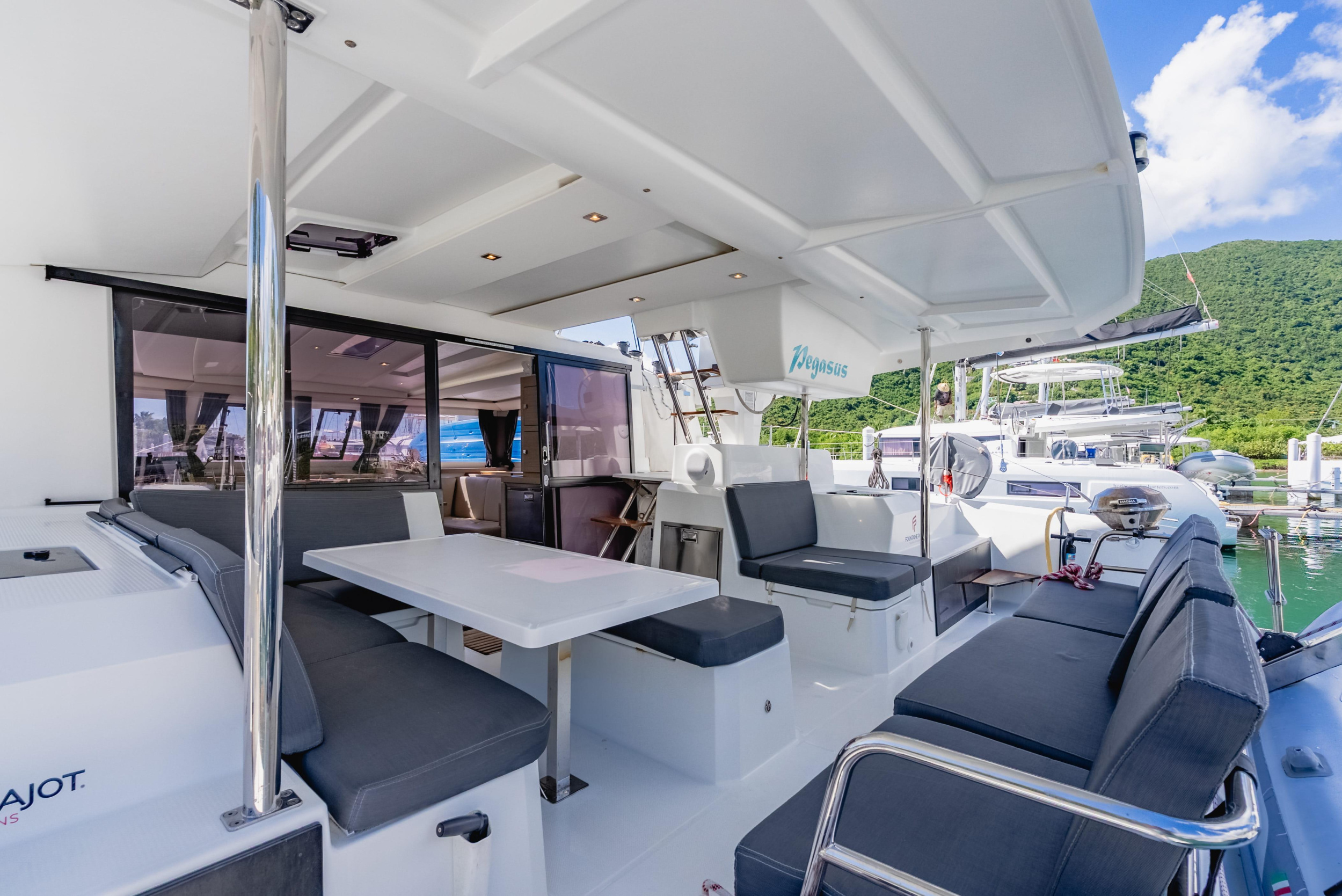 Fountaine Pajot Astrea 42 - 3 + 1 cab. — photo 13