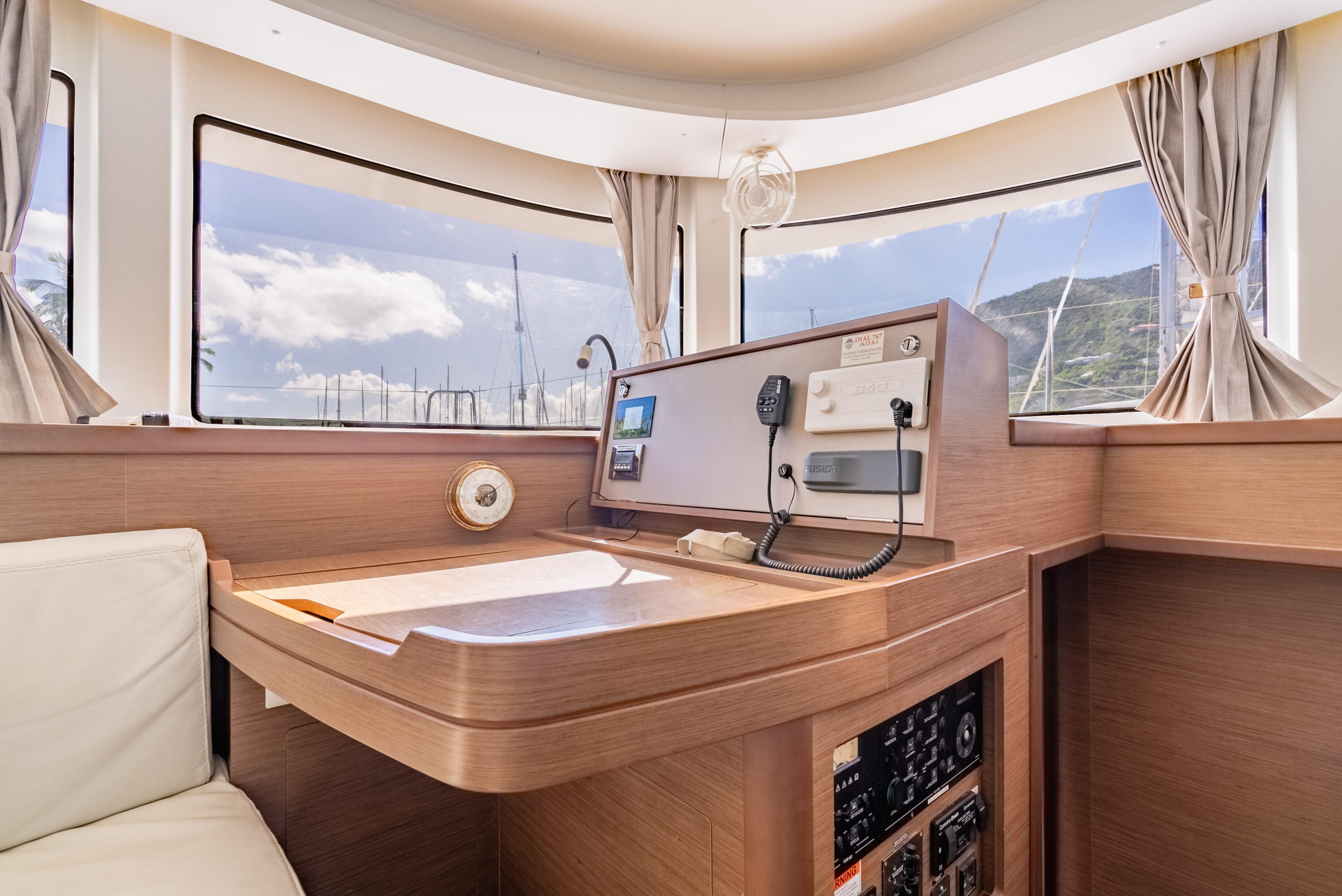 Lagoon 42 - 4 + 2 cab. — photo 22