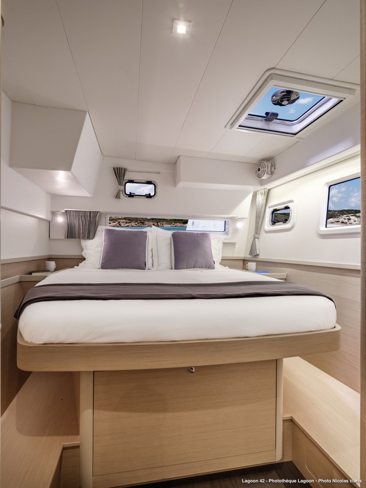 Lagoon 42 - 4 + 2 cab. — photo 24