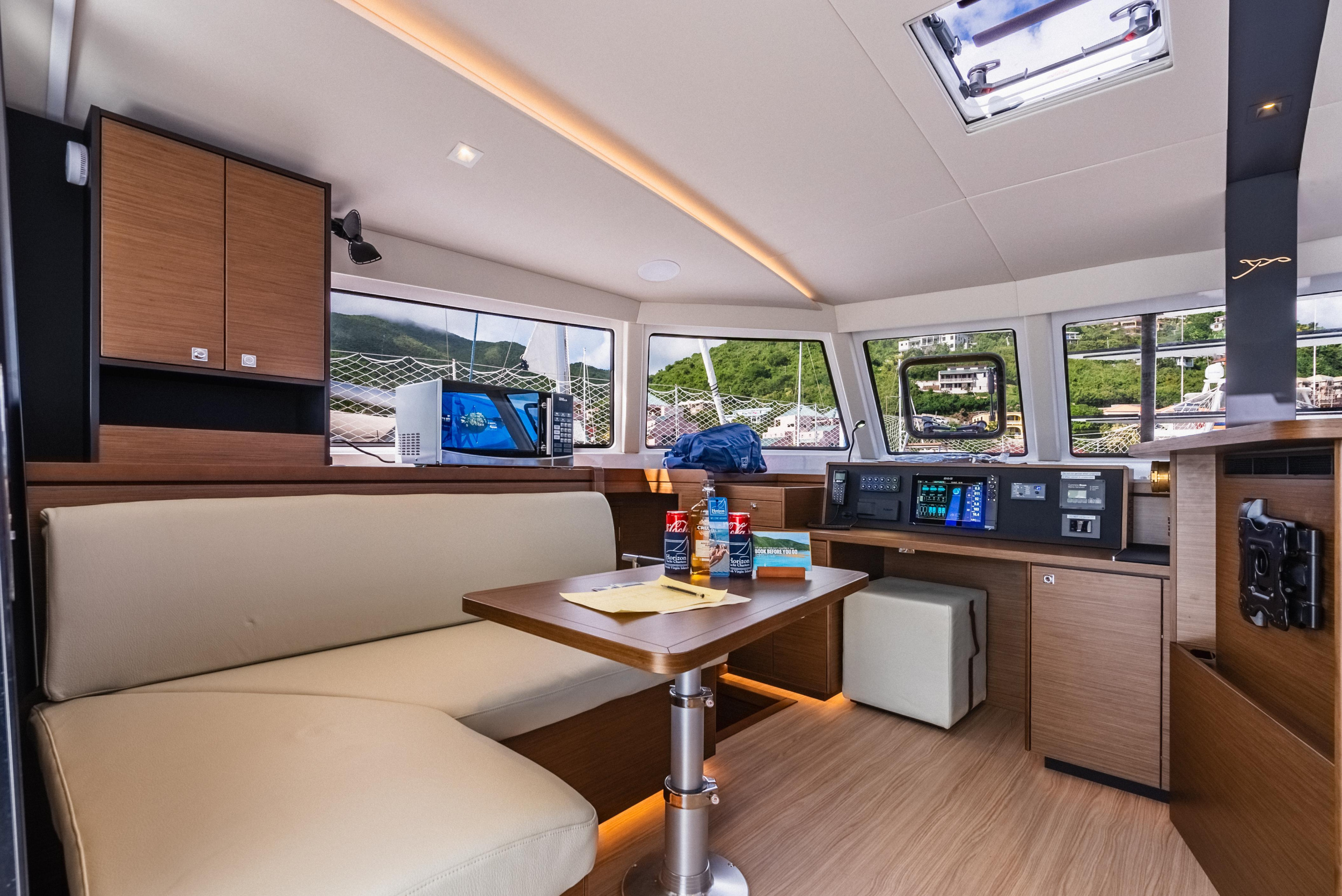 Photo #19 - Nautitech 44 Open (Carpe Diem) en Nanny Cay - 42805