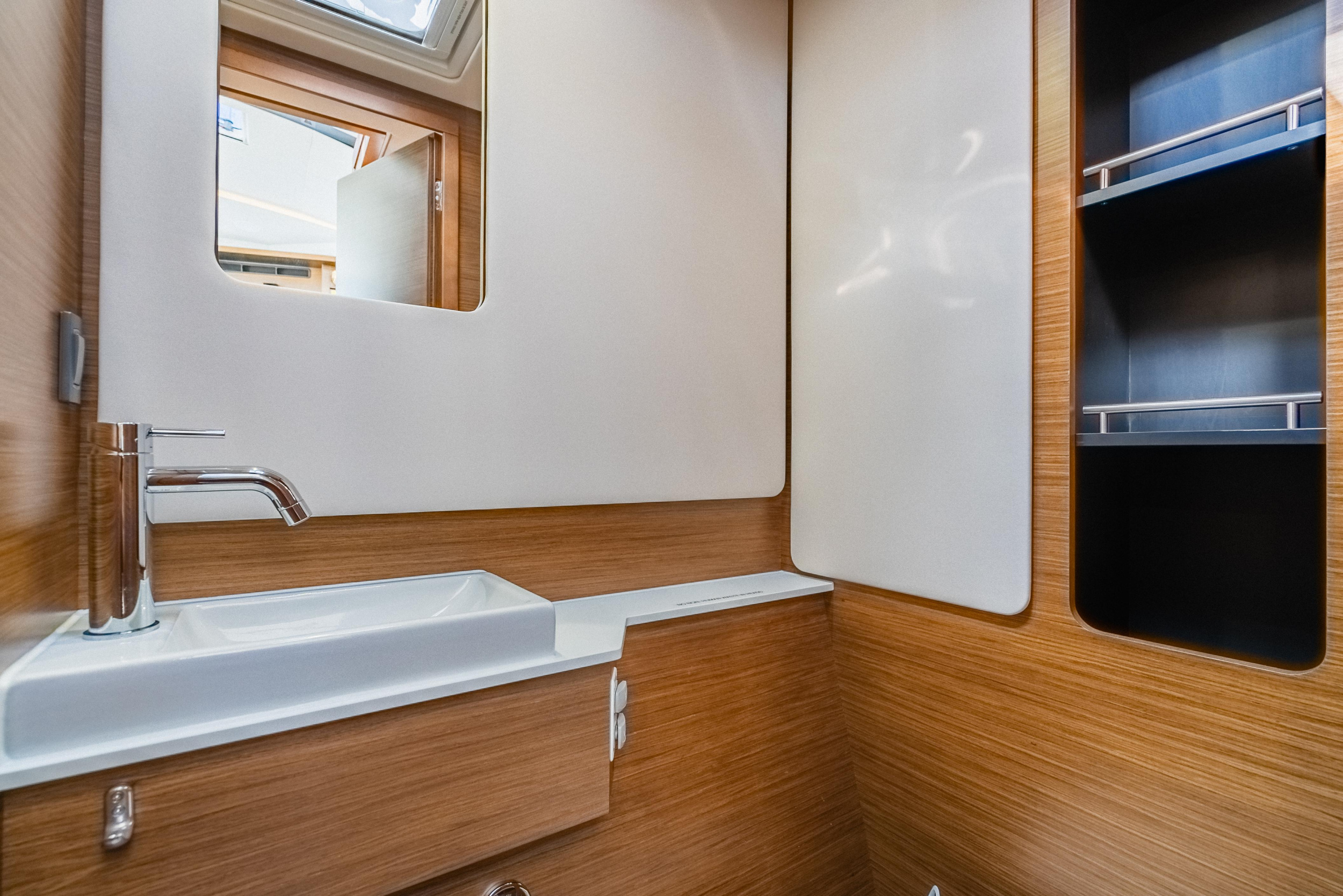 Photo #34 - Nautitech 44 Open (Carpe Diem) en Nanny Cay - 42805